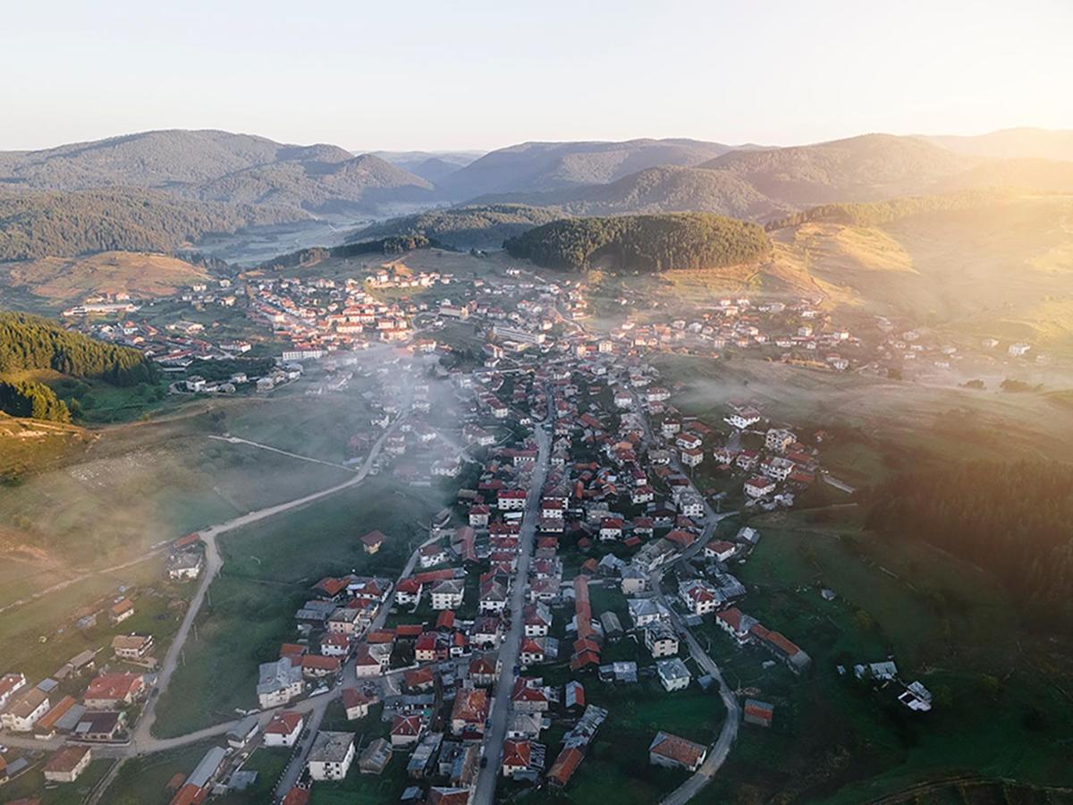 Къща За Гости "Люнгови" Zmeitsa Exteriér fotografie